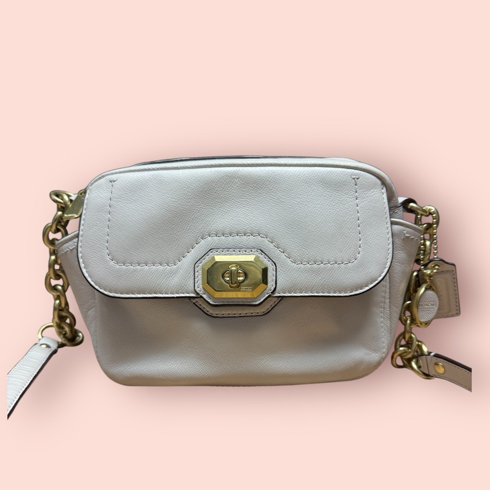 Coach / Crossbody bag Pearl White
